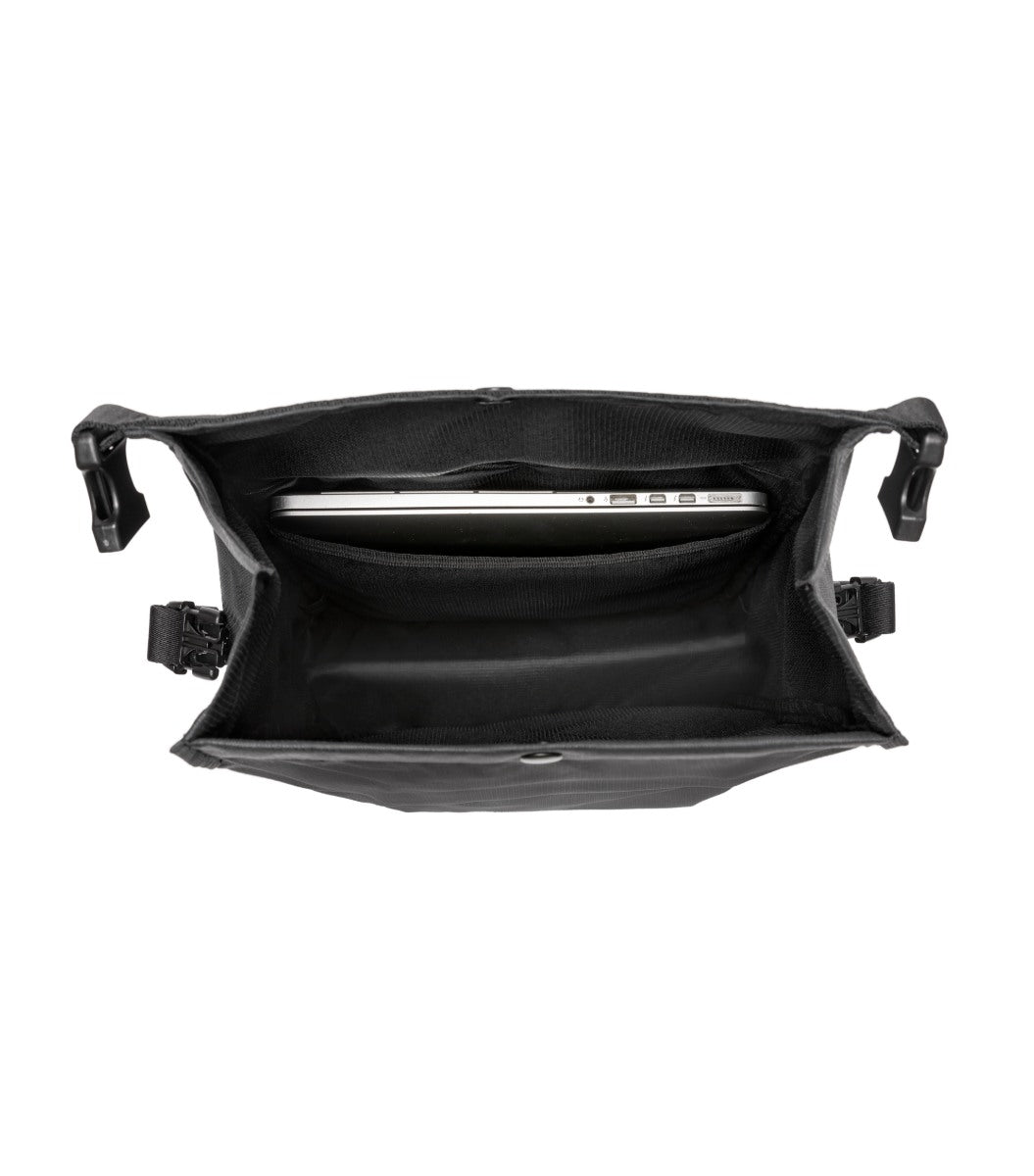 Shibuya Rolltop All Black Rygsæk